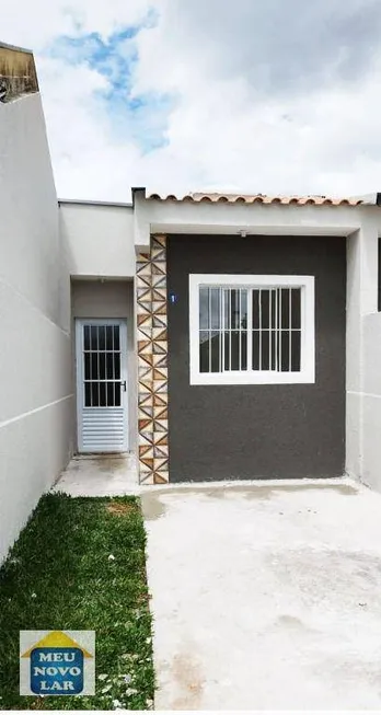 Foto 1 de Casa com 2 Quartos à venda, 39m² em Tatuquara, Curitiba