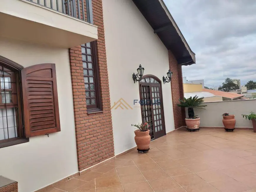 Foto 1 de Casa com 3 Quartos à venda, 233m² em Jardim Santa Julia, Jundiaí