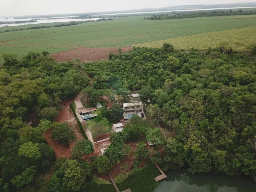 Foto 1 de Fazenda/Sítio com 5 Quartos à venda, 500m² em Centro, Miguelópolis