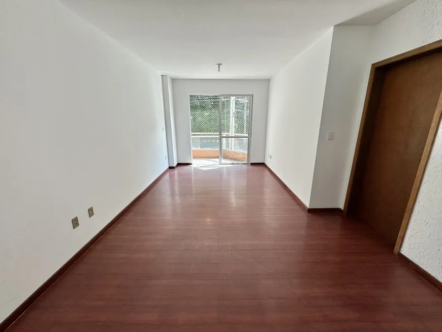 Foto 1 de Apartamento com 3 Quartos para alugar, 110m² em Vila Formosa, Blumenau