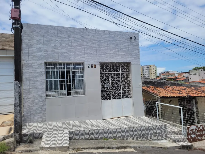 Foto 1 de Casa com 4 Quartos à venda, 144m² em Santo Antônio, Aracaju