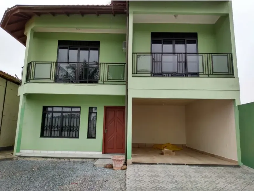 Foto 1 de Casa com 3 Quartos para alugar, 178m² em Picadas do Sul, São José