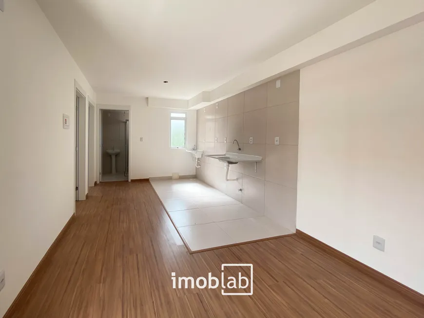 Foto 1 de Apartamento com 2 Quartos para alugar, 45m² em Três Vendas, Pelotas