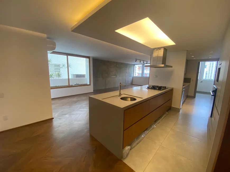 Foto 1 de Apartamento com 4 Quartos à venda, 184m² em Jardim América, São Paulo