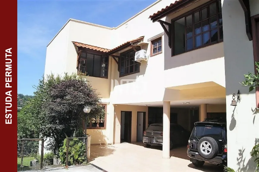 Foto 1 de Casa de Condomínio com 4 Quartos à venda, 443m² em Badu, Niterói
