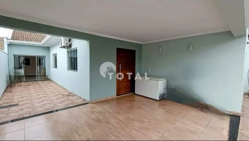 Foto 1 de Casa com 3 Quartos à venda, 146m² em Centro, Dracena