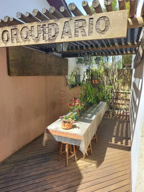 Foto 1 de Sobrado com 3 Quartos à venda, 226m² em Jardim Paulista I, Jundiaí