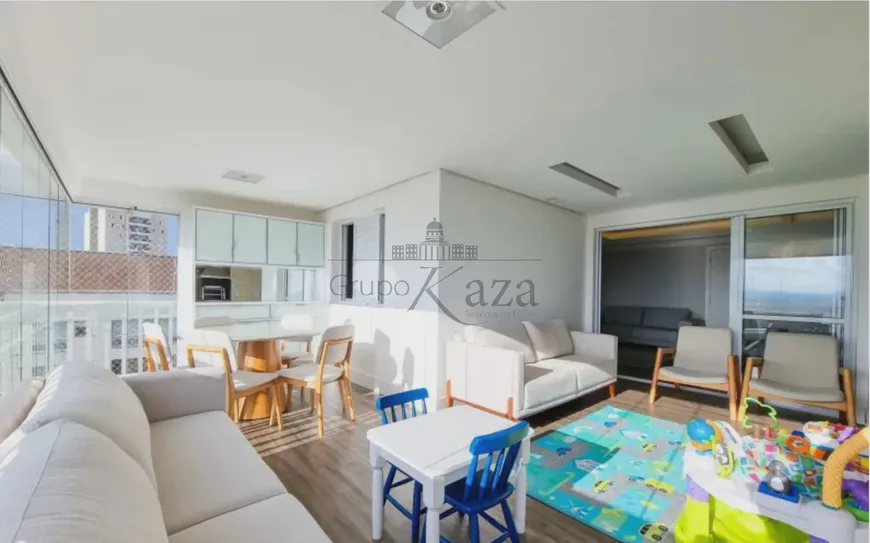 Foto 1 de Apartamento com 3 Quartos à venda, 125m² em Condomínio Royal Park, São José dos Campos