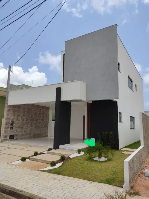 Foto 1 de Casa com 3 Quartos à venda, 158m² em Cohabinal, Parnamirim