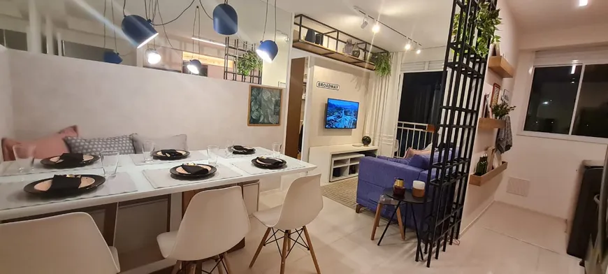 Foto 1 de Apartamento com 3 Quartos à venda, 57m² em Barra da Tijuca, Rio de Janeiro