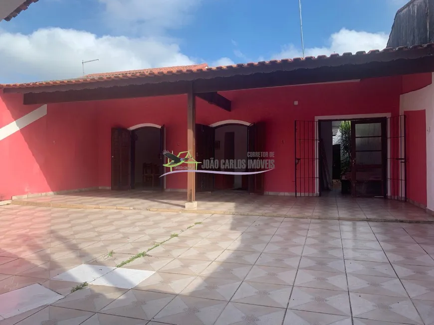 Foto 1 de Casa com 3 Quartos à venda, 200m² em Santa Terezinha, Itanhaém