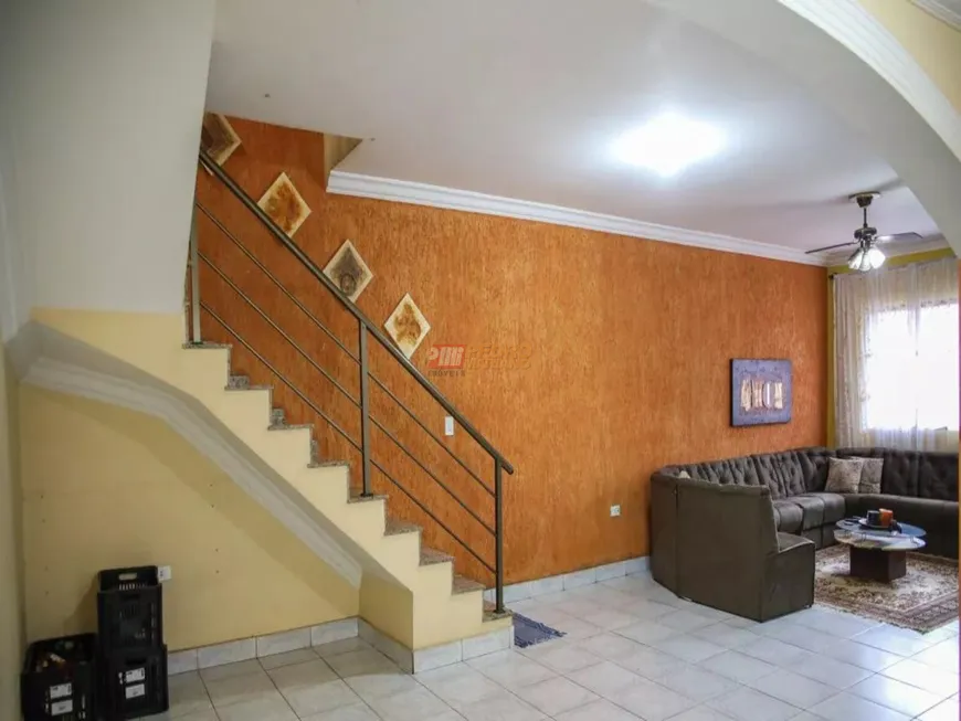 Foto 1 de Sobrado com 4 Quartos para venda ou aluguel, 460m² em Rudge Ramos, São Bernardo do Campo
