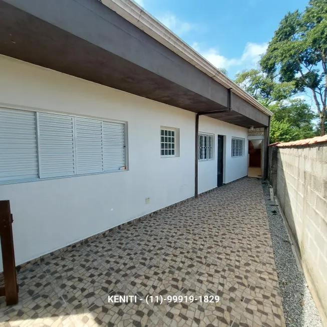 Foto 1 de Fazenda/Sítio com 3 Quartos à venda, 1150m² em Caraguata, Mairiporã