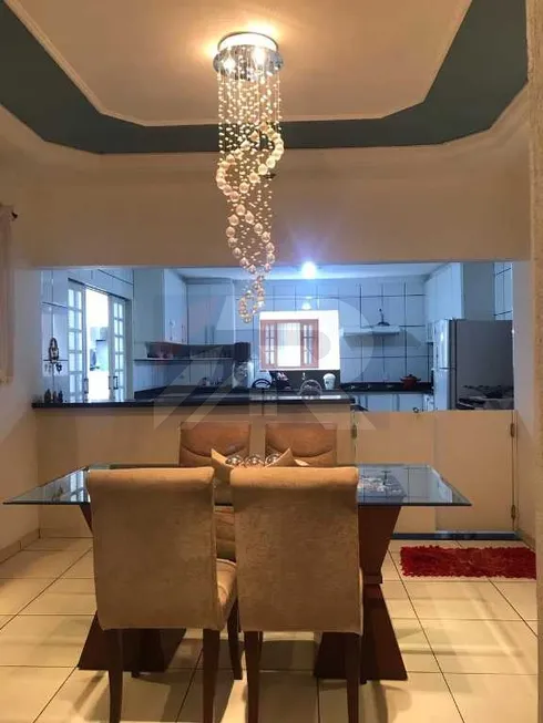 Foto 1 de Casa com 2 Quartos à venda, 230m² em Parque Mãe Preta, Rio Claro