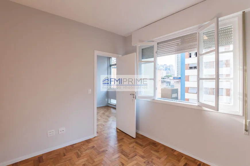 Foto 1 de Apartamento com 2 Quartos à venda, 67m² em Vila Buarque, São Paulo