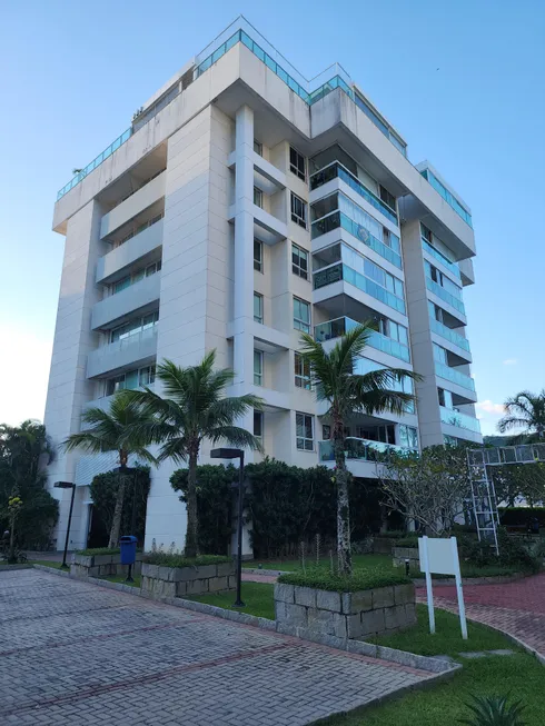 Foto 1 de Apartamento com 3 Quartos à venda, 140m² em Maceió, Niterói