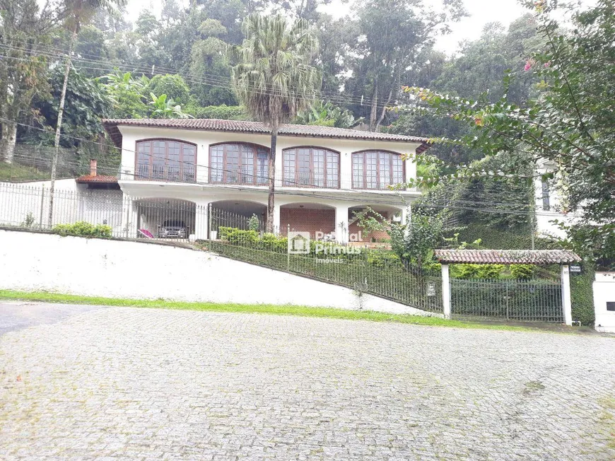 Foto 1 de Casa com 3 Quartos à venda, 348m² em Parque São Clemente, Nova Friburgo