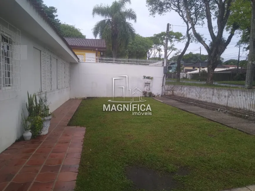 Foto 1 de Casa com 5 Quartos para alugar, 300m² em Jardim Social, Curitiba