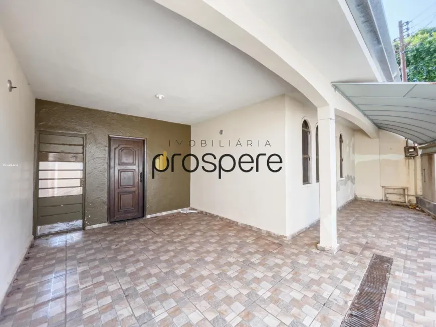 Foto 1 de Casa com 3 Quartos à venda, 206m² em Cecap, Presidente Prudente