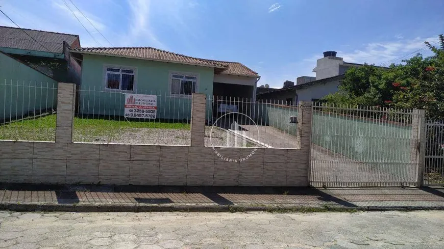 Foto 1 de Casa com 3 Quartos à venda, 200m² em Serraria, São José