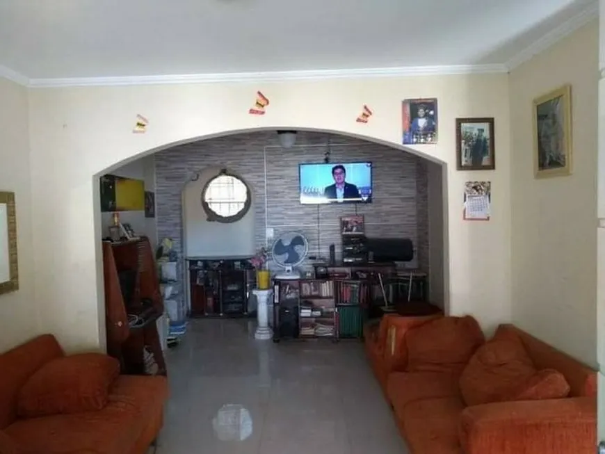 Foto 1 de Casa com 3 Quartos à venda, 250m² em Vila Ligya, Guarujá