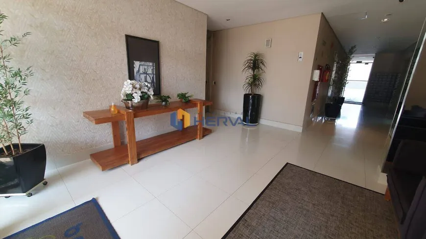 Foto 1 de Apartamento com 3 Quartos à venda, 75m² em Zona 08, Maringá