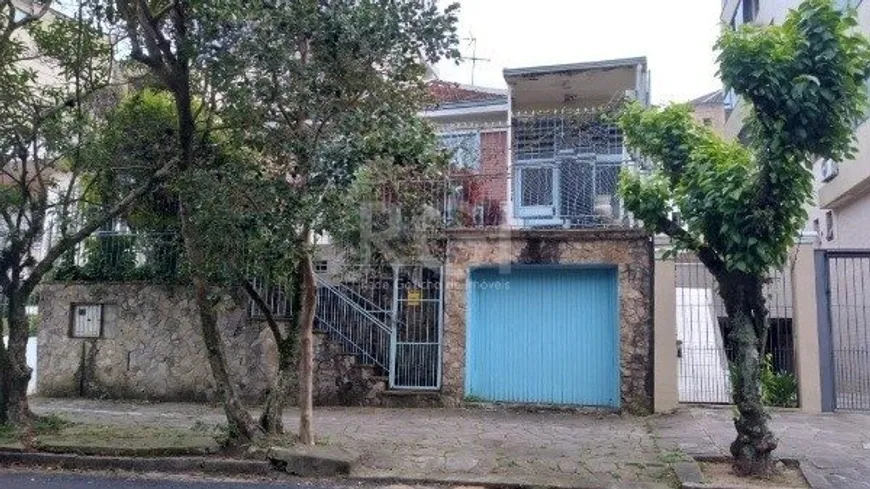 Foto 1 de Casa com 3 Quartos à venda, 221m² em Petrópolis, Porto Alegre