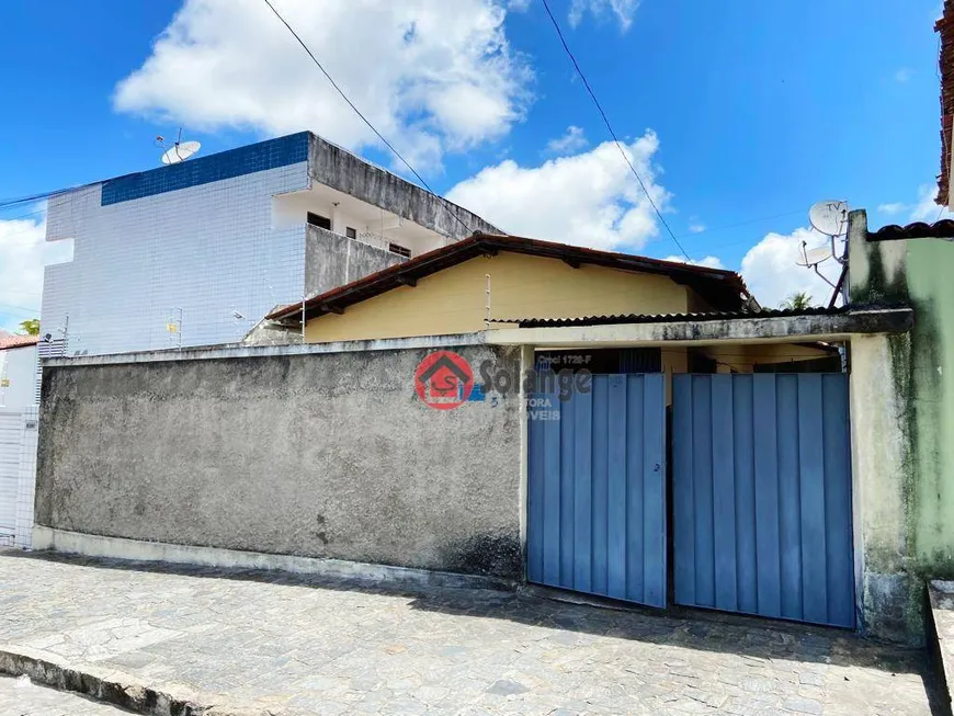 Foto 1 de Casa com 3 Quartos à venda, 200m² em Tambiá, João Pessoa