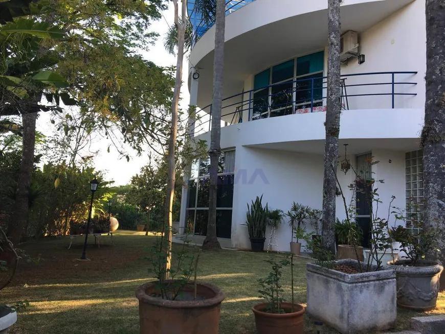 Foto 1 de Casa de Condomínio com 4 Quartos à venda, 748m² em Altos de São Fernando, Jandira