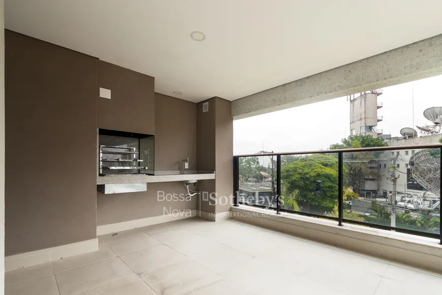 Foto 1 de Apartamento com 4 Quartos à venda, 377m² em Morumbi, São Paulo