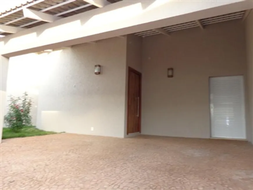 Foto 1 de Sobrado com 3 Quartos à venda, 225m² em Jardim São Pedro, Barueri