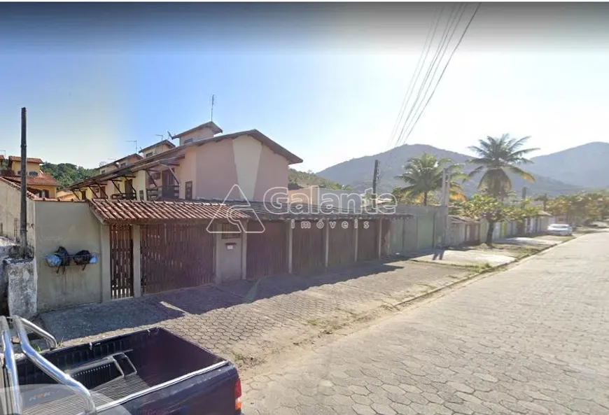 Foto 1 de Casa de Condomínio com 3 Quartos à venda, 104m² em Vila Atlantica, Caraguatatuba