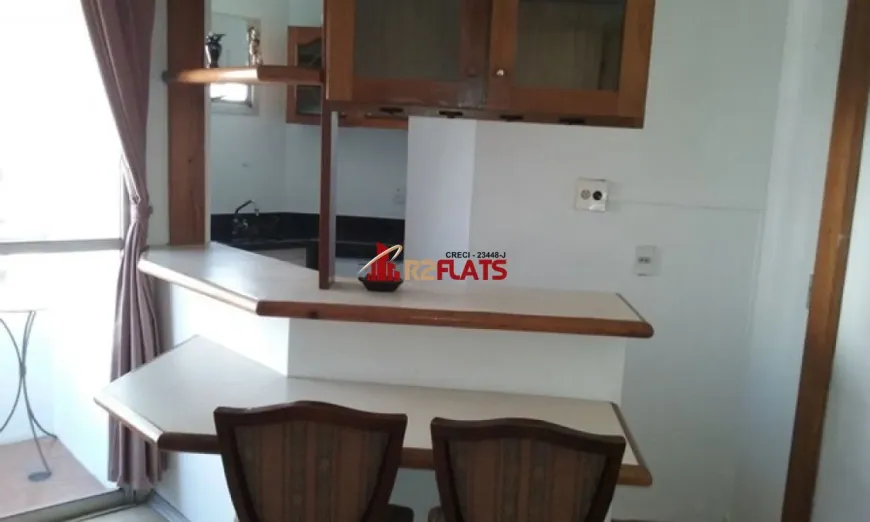 Foto 1 de Flat com 1 Quarto para alugar, 42m² em Vila Mariana, São Paulo