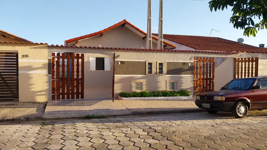 Foto 1 de Casa com 2 Quartos à venda, 49m² em Nossa Senhora do Sion, Itanhaém