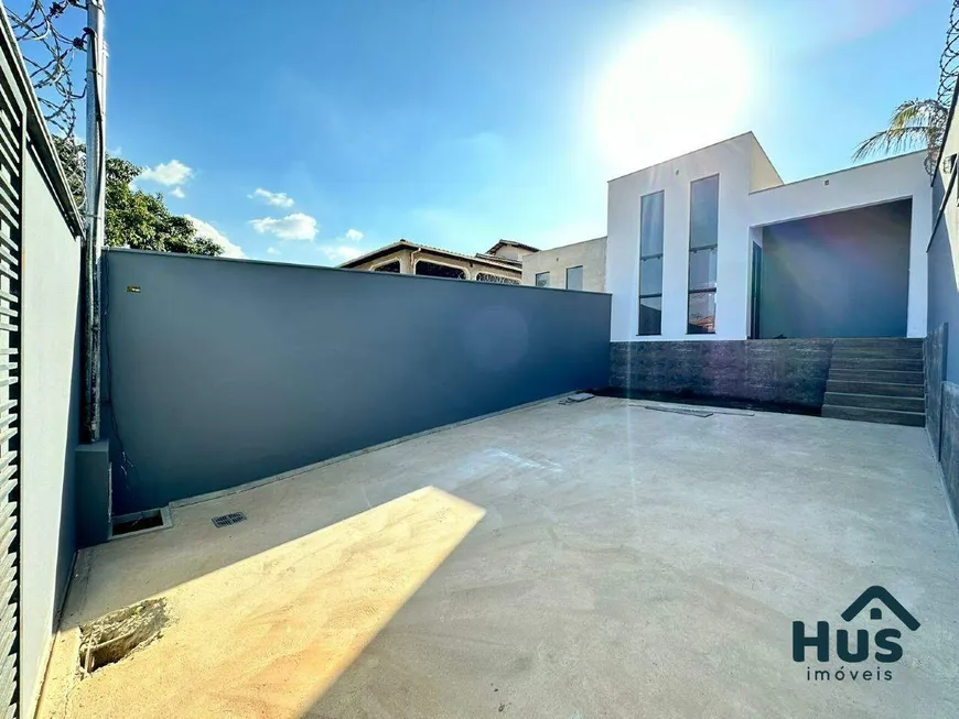Foto 1 de Casa com 3 Quartos à venda, 72m² em Canaã, Belo Horizonte