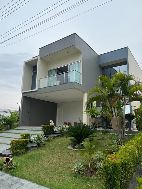 Foto 1 de Casa de Condomínio com 3 Quartos à venda, 210m² em Ponta Negra, Manaus