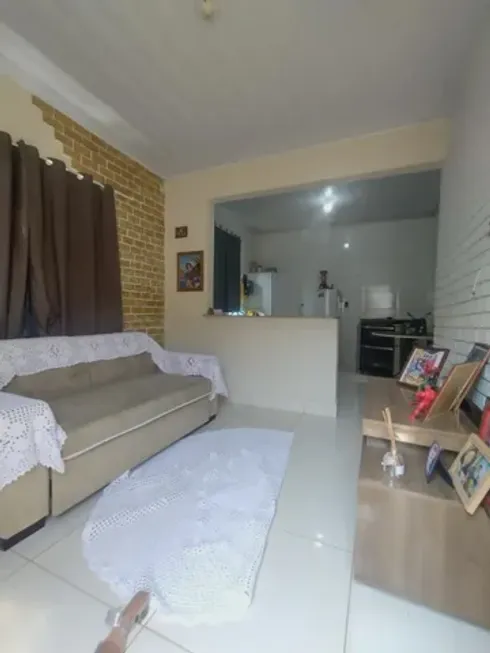 Foto 1 de Casa com 2 Quartos à venda, 55m² em Centro, Lauro de Freitas