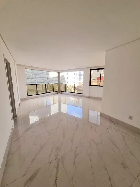 Foto 1 de Apartamento com 4 Quartos à venda, 137m² em São Pedro, Belo Horizonte
