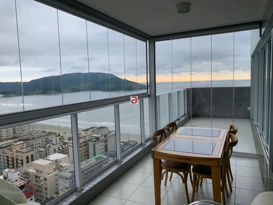 Foto 1 de Apartamento com 4 Quartos à venda, 220m² em Embaré, Santos