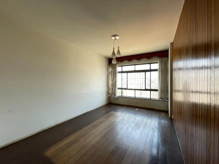 Foto 1 de Apartamento com 4 Quartos à venda, 141m² em Centro, Belo Horizonte