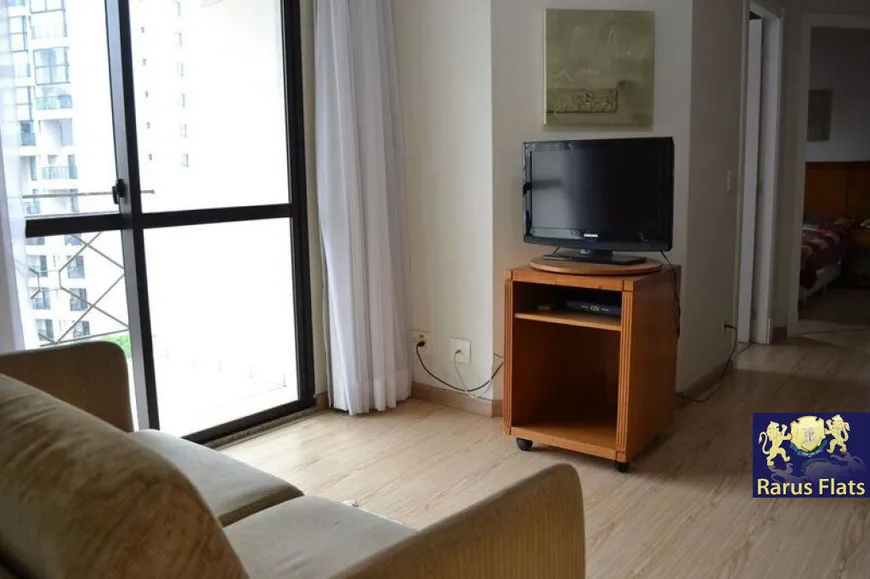 Foto 1 de Flat com 2 Quartos para alugar, 52m² em Vila Olímpia, São Paulo