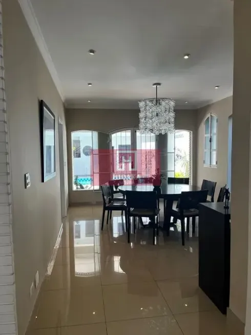 Foto 1 de Casa com 3 Quartos à venda, 300m² em Butantã, São Paulo