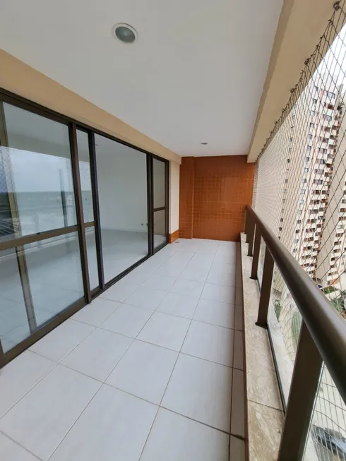 Foto 1 de Apartamento com 3 Quartos à venda, 106m² em Paralela, Salvador