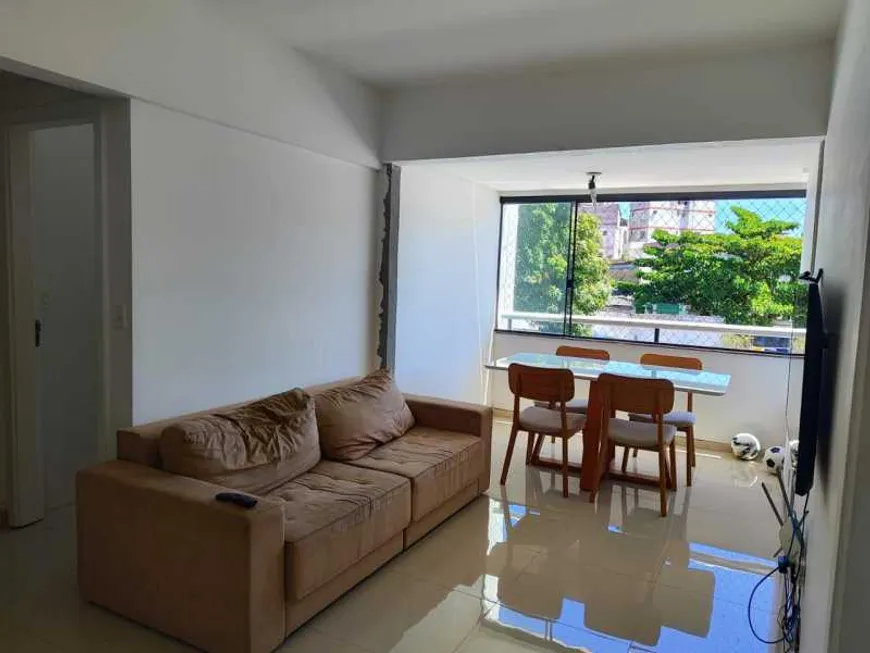 Foto 1 de Apartamento com 2 Quartos à venda, 60m² em Brotas, Salvador