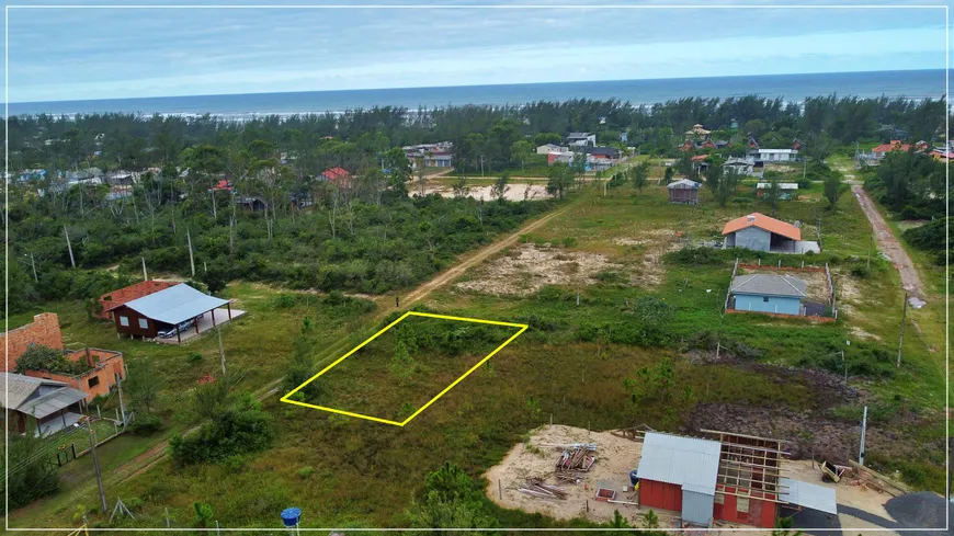 Foto 1 de Lote/Terreno à venda em Lagoinhas, Balneário Gaivota