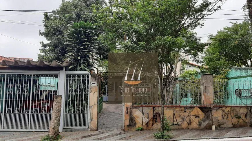 Foto 1 de Casa com 4 Quartos à venda, 270m² em Vila Liviero, São Paulo