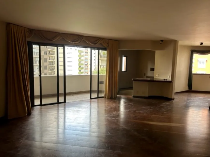 Foto 1 de Apartamento com 4 Quartos à venda, 228m² em Jardim América, São Paulo