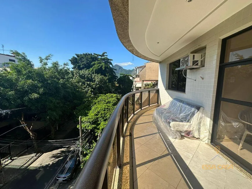 Foto 1 de Apartamento com 3 Quartos à venda, 105m² em Barra da Tijuca, Rio de Janeiro