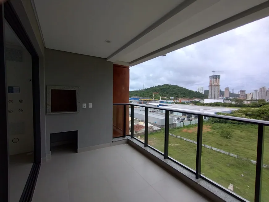 Foto 1 de Apartamento com 2 Quartos à venda, 76m² em Praia Brava de Itajai, Itajaí