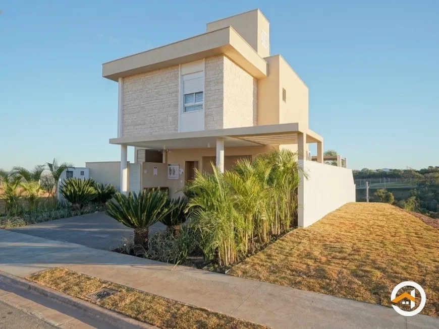 Foto 1 de Casa de Condomínio com 4 Quartos à venda, 200m² em Conjunto Residencial Storil, Aparecida de Goiânia